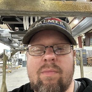 Meet your Posher, Bobby